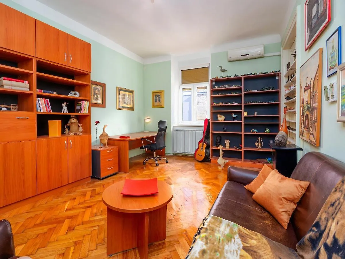 Grand Apartment In Strict Center Of Rijeka Kroatië